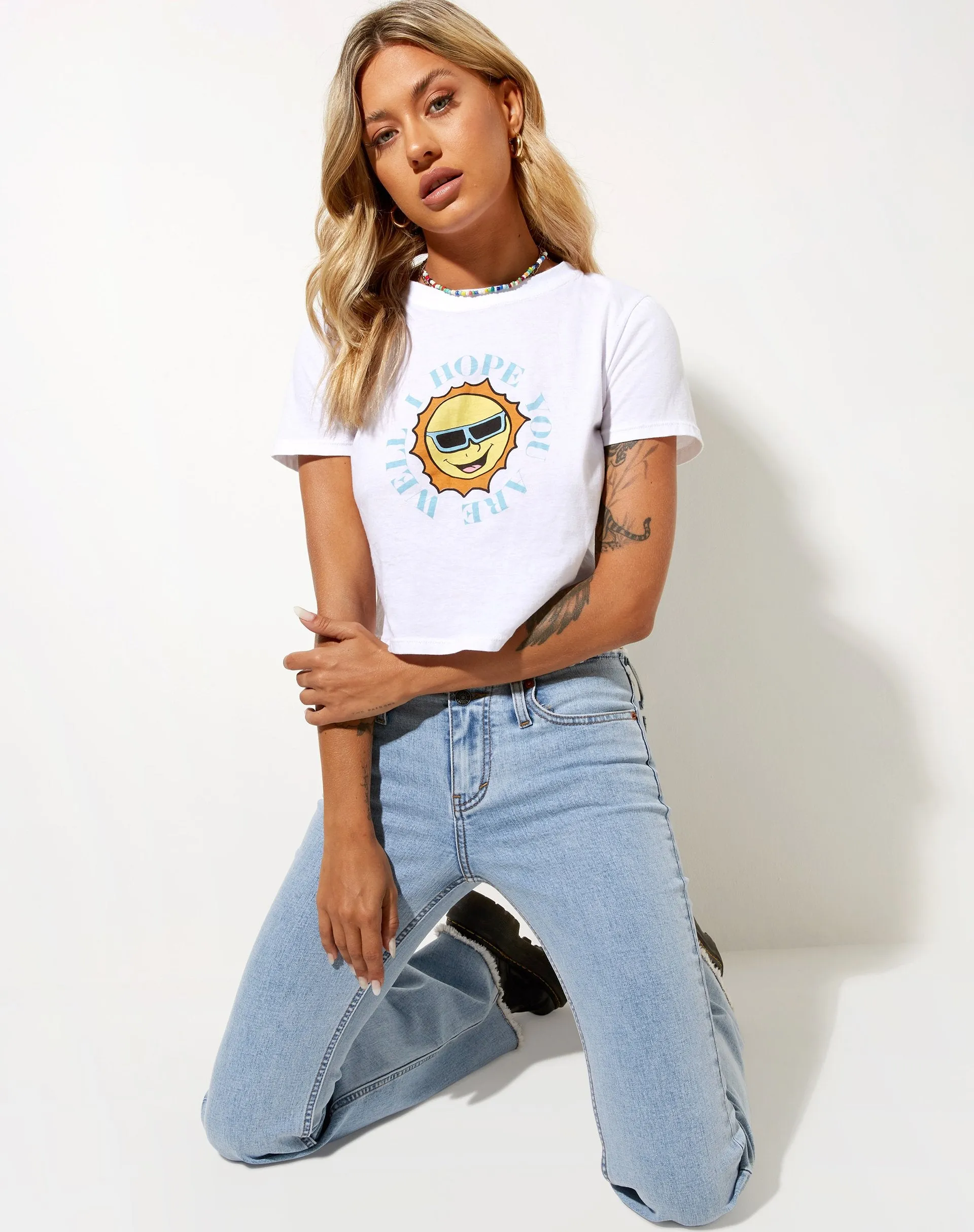 Shrunk Tee in White Retro Sun
