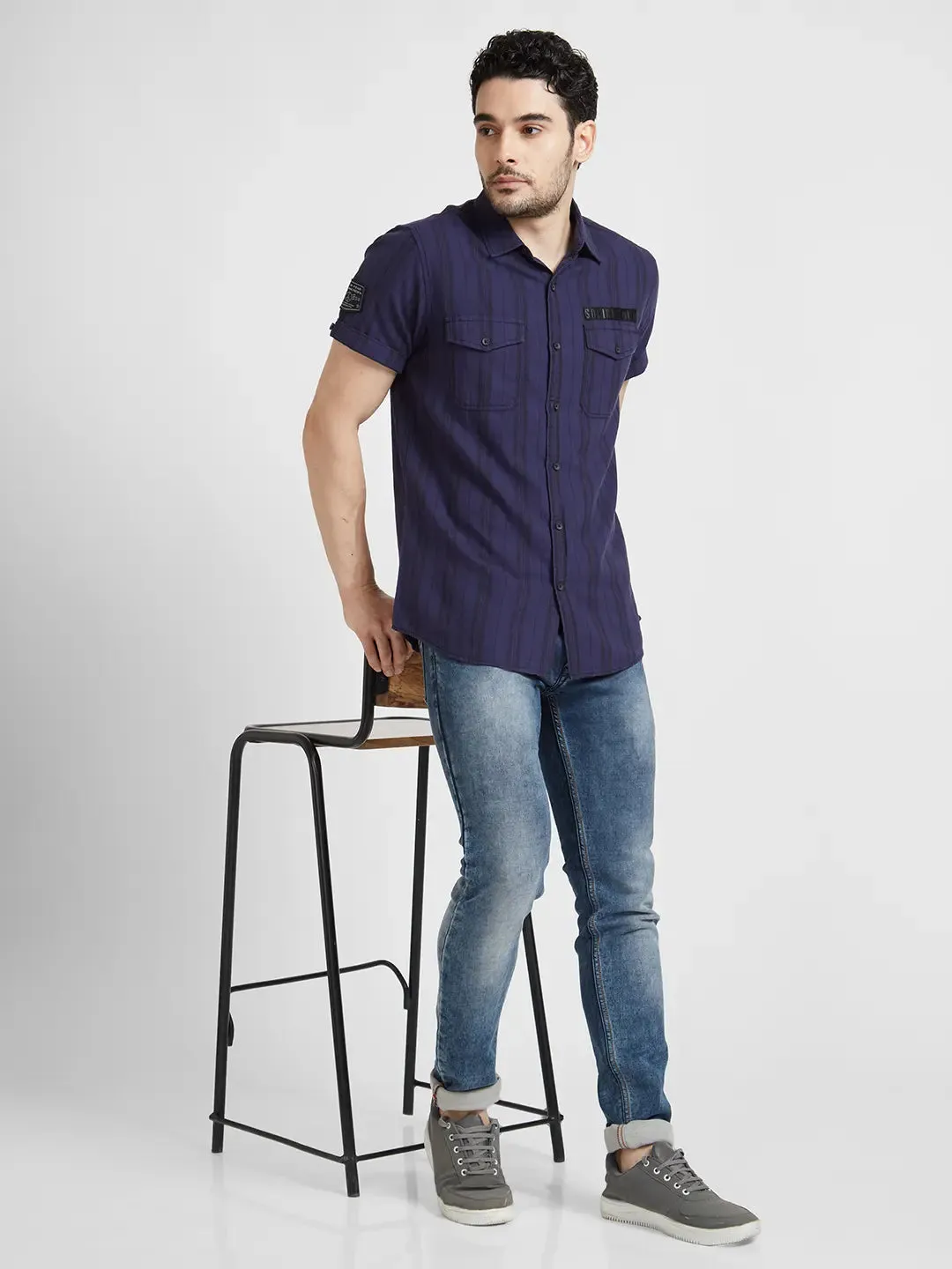 Spykar Men Indigo Blue Cotton Slim Fit Half Sleeve Denim Shirt