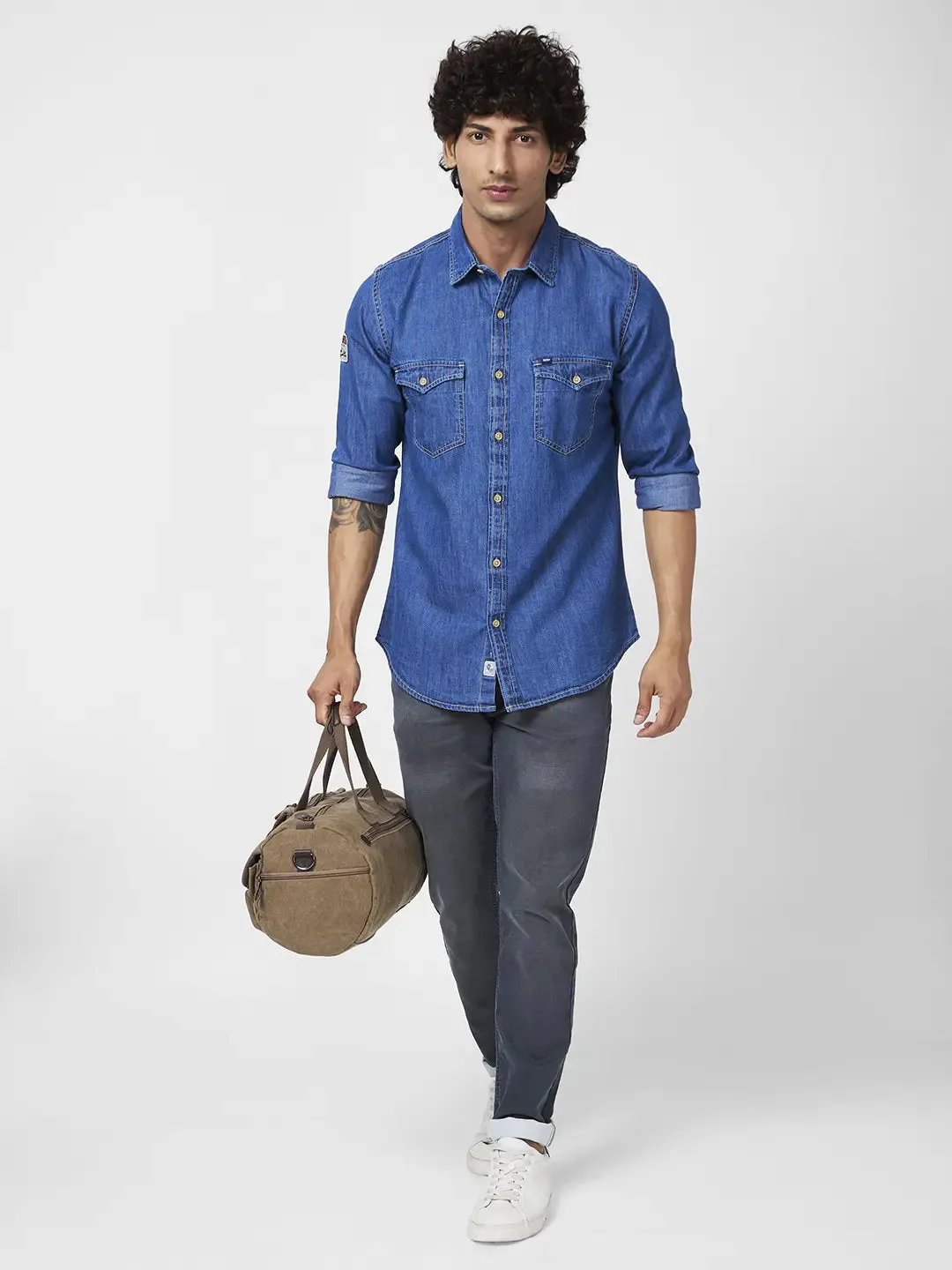 Spykar Men Mid Blue Cotton Regular Slim Fit Full Sleeve Casual Denim Shirt