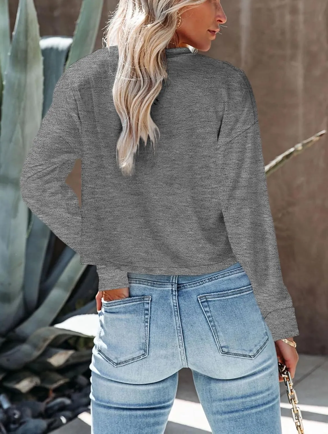 Tankaneo Womens V Neck Cropped T Shirts Casual Summer Crop Tops Half Sleeve Solid Color Crop Baisc Tees