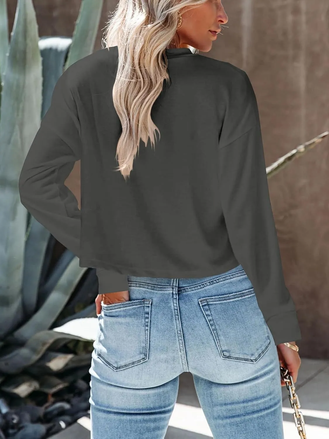 Tankaneo Womens V Neck Cropped T Shirts Casual Summer Crop Tops Half Sleeve Solid Color Crop Baisc Tees